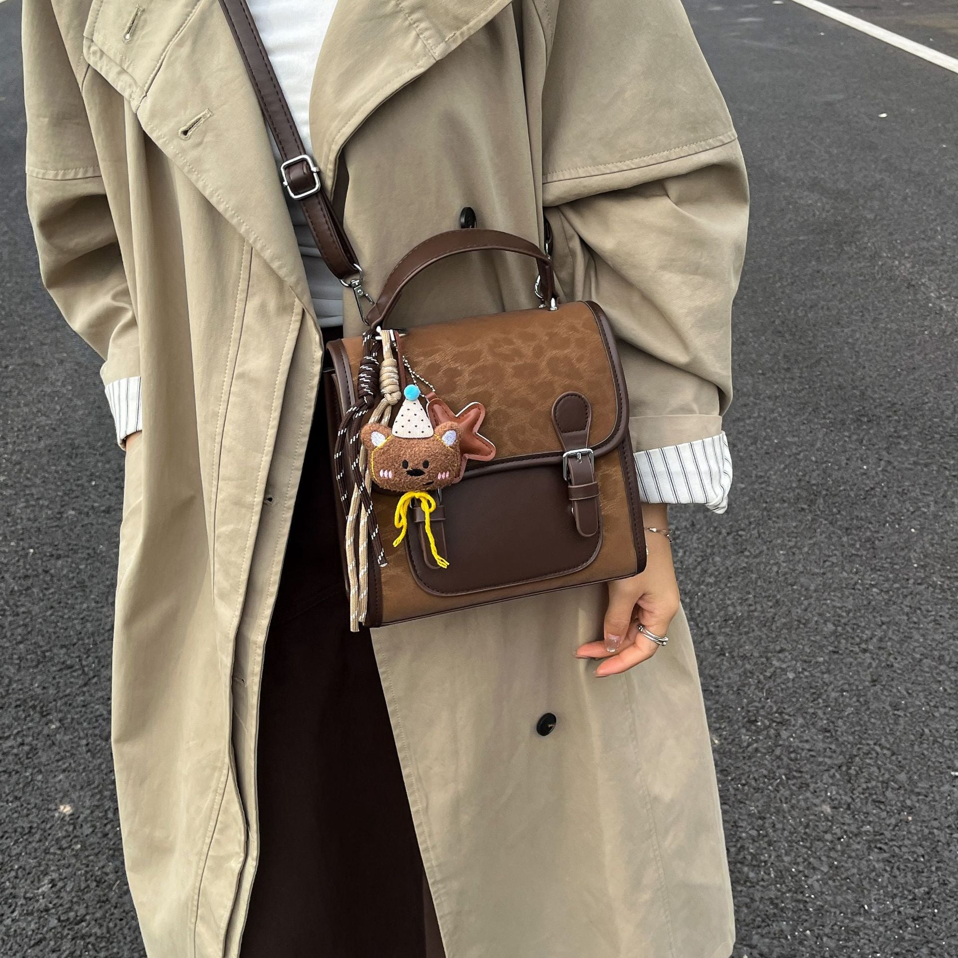 Vintage Niche Color-Block Backpack for Women | 2025 New Fashion, Student School Bag, Travel Backpack, Single Shoulder Crossbody, Zipper Closure, Lining, and Coffee Colors